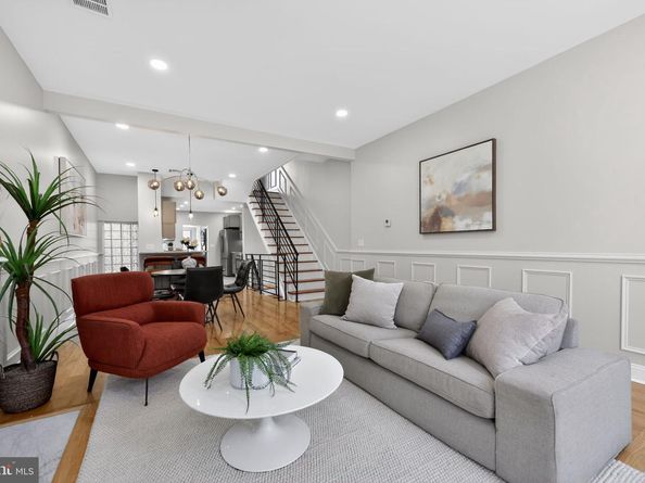 2303 Saint Albans Street, Philadelphia PA 19146