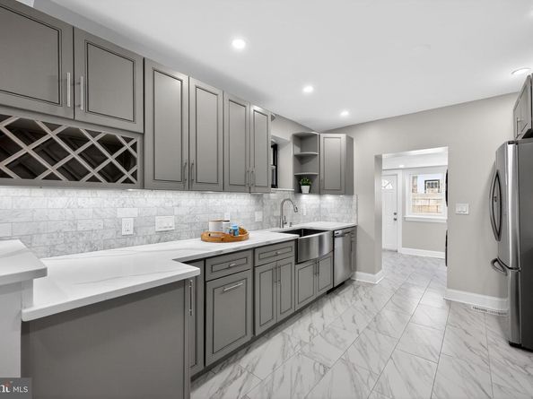 2303 Saint Albans Street, Philadelphia PA 19146