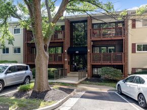 49 Skyhill Road 201, Alexandria VA 22314