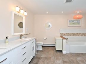 555 Saratoga Road, King Of Prussia PA 19406