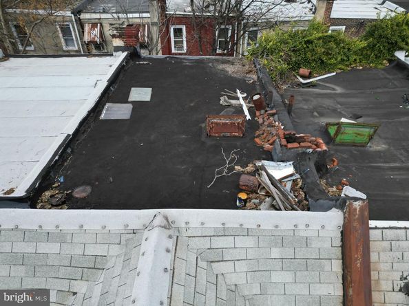 1923 W Airdrie Street, Philadelphia PA 19140