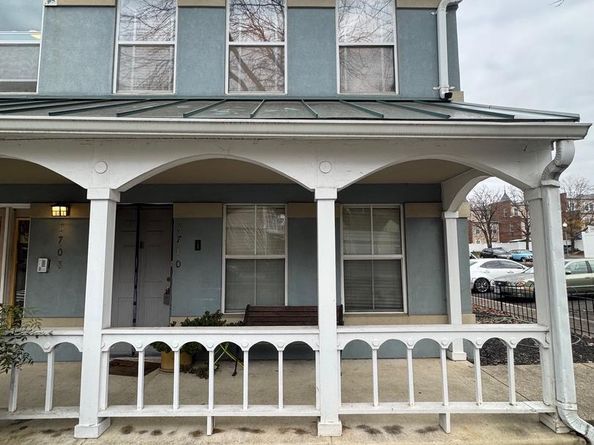 3710 Roosevelt Place NE 3710, Washington DC 20019