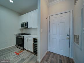 4850 Eisenhower Avenue 218, Alexandria VA 22304