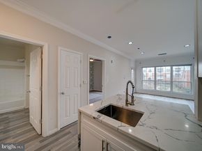 4850 Eisenhower Avenue 218, Alexandria VA 22304