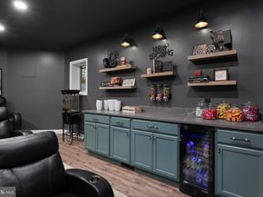 7054 Idylwood Road, Falls Church VA 22043