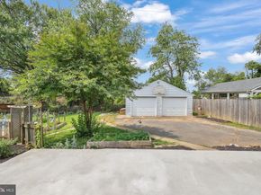 702 Williamsburg Road, Sterling VA 20164