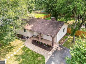 909 Mcdaniel Court, Herndon VA 20170
