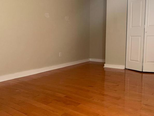 1010 Arch Street 511, Philadelphia PA 19107