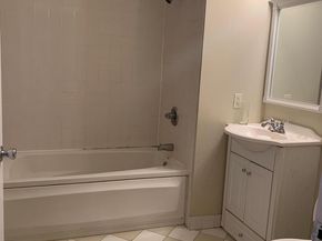 1010 Arch Street 511, Philadelphia PA 19107