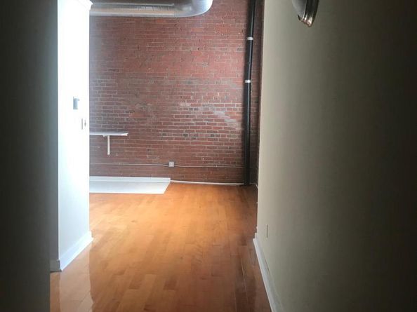 1010 Arch Street 511, Philadelphia PA 19107