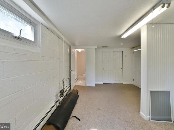2106 Carolton Way, Flourtown PA 19031