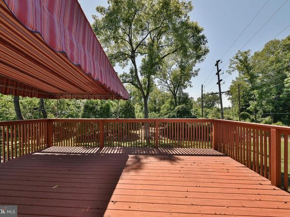 2106 Carolton Way, Flourtown PA 19031
