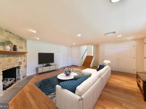 2106 Carolton Way, Flourtown PA 19031