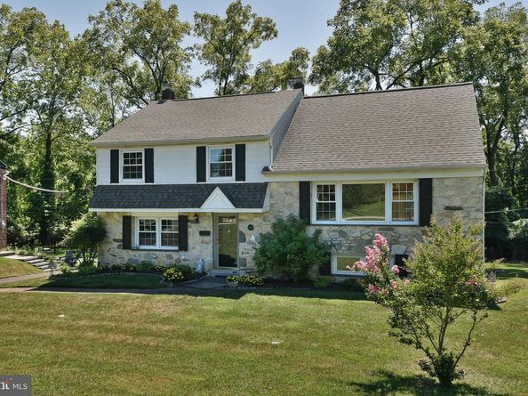 2106 Carolton Way, Flourtown PA 19031