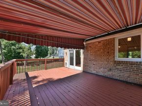 2106 Carolton Way, Flourtown PA 19031