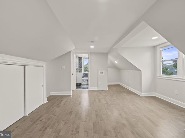 734 Concord Avenue, Drexel Hill PA 19026