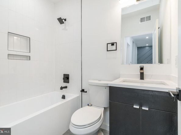 1527 Ogden Street 1, Philadelphia PA 19130