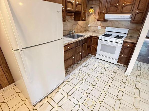 3183 S 20TH Street, Philadelphia PA 19145