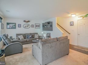 28130 Hickory Lane, Langhorne PA 19047