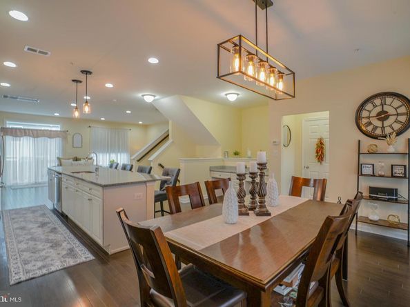 28130 Hickory Lane, Langhorne PA 19047