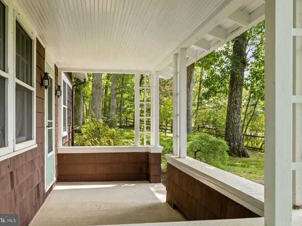 2942 Windy Bush Road, Newtown PA 18940
