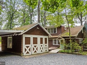 2942 Windy Bush Road, Newtown PA 18940