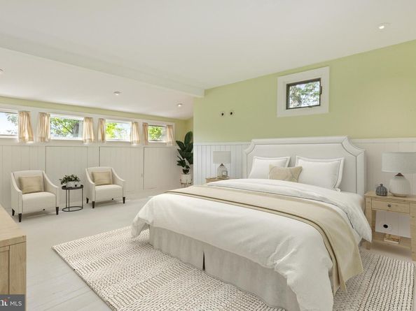 2942 Windy Bush Road, Newtown PA 18940