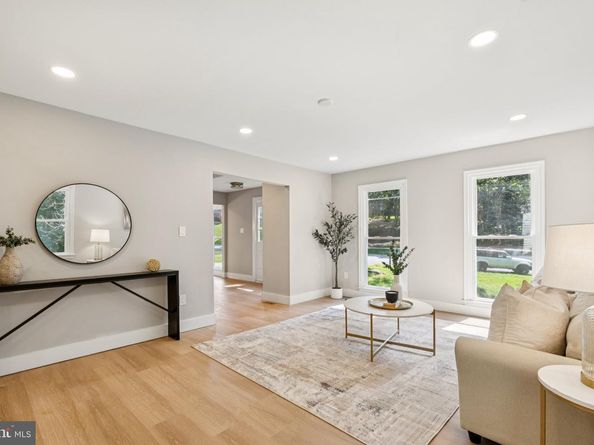 3118 Miller Heights Road, Oakton VA 22124