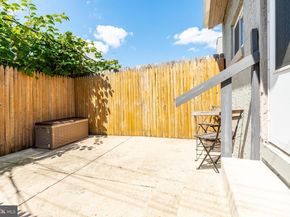 2502 W Seybert Street, Philadelphia PA 19121