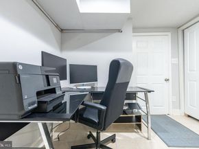 2502 W Seybert Street, Philadelphia PA 19121