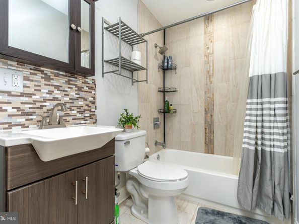 2502 W Seybert Street, Philadelphia PA 19121