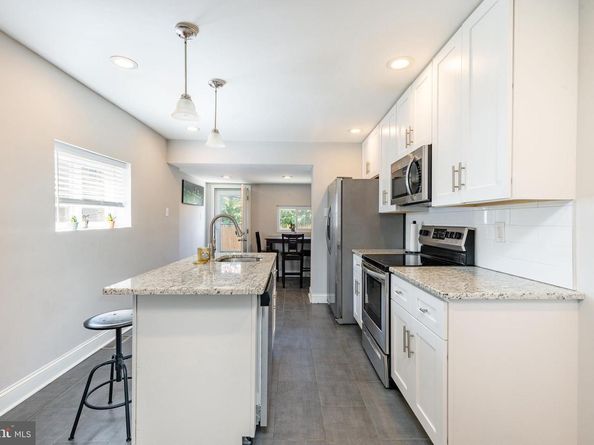 2502 W Seybert Street, Philadelphia PA 19121