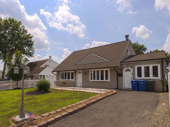 2824 Woodhaven Road, Philadelphia PA 19154