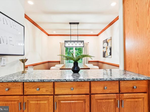 6364 Evangeline Lane, Alexandria VA 22312