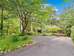 6364 Evangeline Lane, Alexandria VA 22312