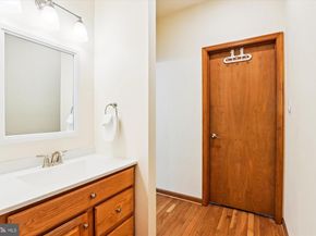 6364 Evangeline Lane, Alexandria VA 22312