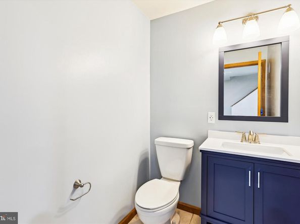 6364 Evangeline Lane, Alexandria VA 22312