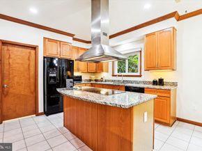 6364 Evangeline Lane, Alexandria VA 22312