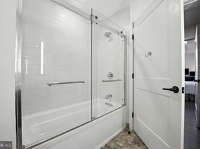 70 N Street SE N913, Washington DC 20003