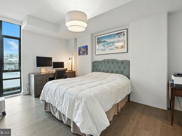 70 N Street SE N913, Washington DC 20003