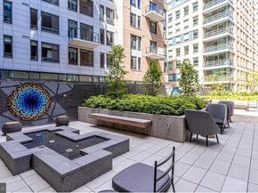 70 N Street SE N913, Washington DC 20003
