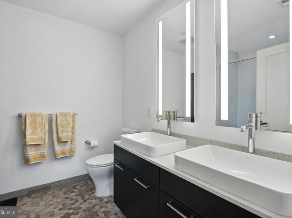 70 N Street SE N913, Washington DC 20003