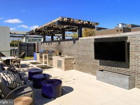 70 N Street SE N913, Washington DC 20003