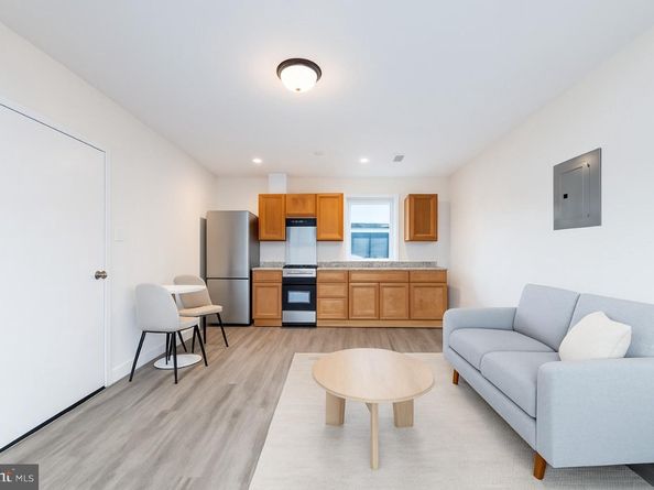4230 6TH Street SE, Washington DC 20032