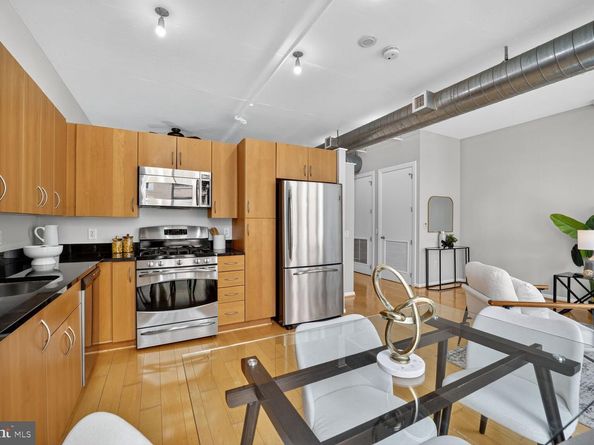 811 4TH Street NW 807, Washington DC 20001