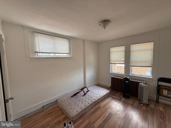 819 Lindley Avenue, Philadelphia PA 19141