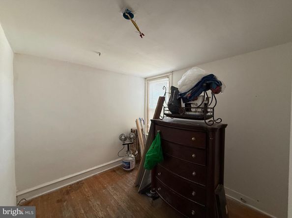 819 Lindley Avenue, Philadelphia PA 19141