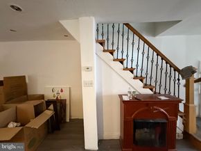 819 Lindley Avenue, Philadelphia PA 19141