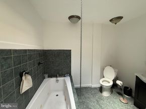 819 Lindley Avenue, Philadelphia PA 19141