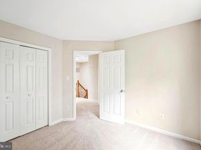 21921 Myrtlewood Square, Sterling VA 20164